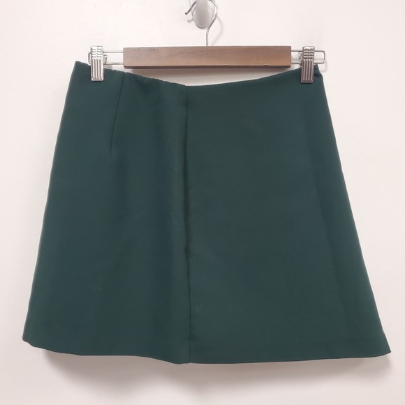 Abercrombie & Fitch Pants - Abercrombie &‎ Fitch Womens Academia Preppy Mini Skort Size S Green University